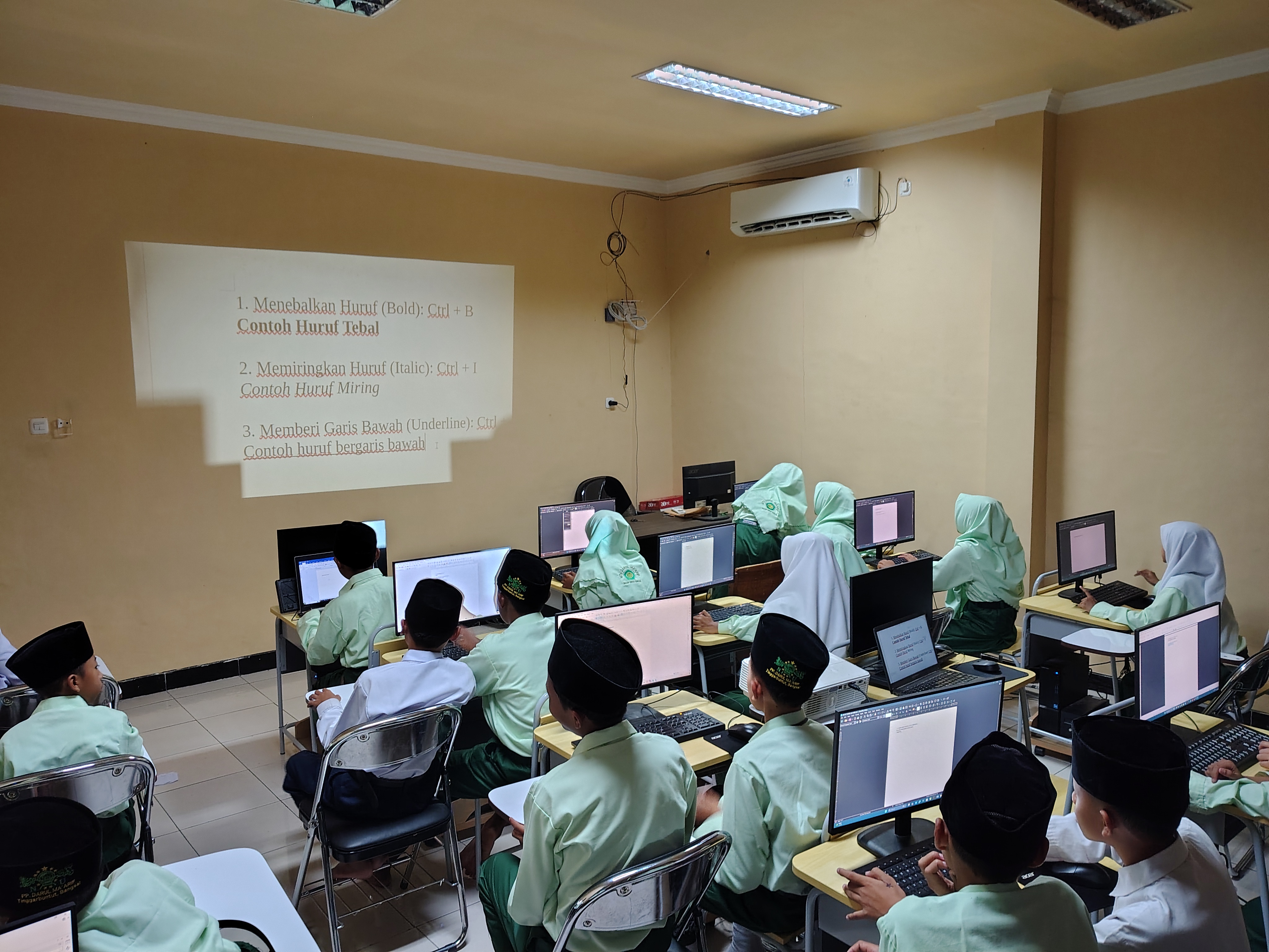 Lab Komputer